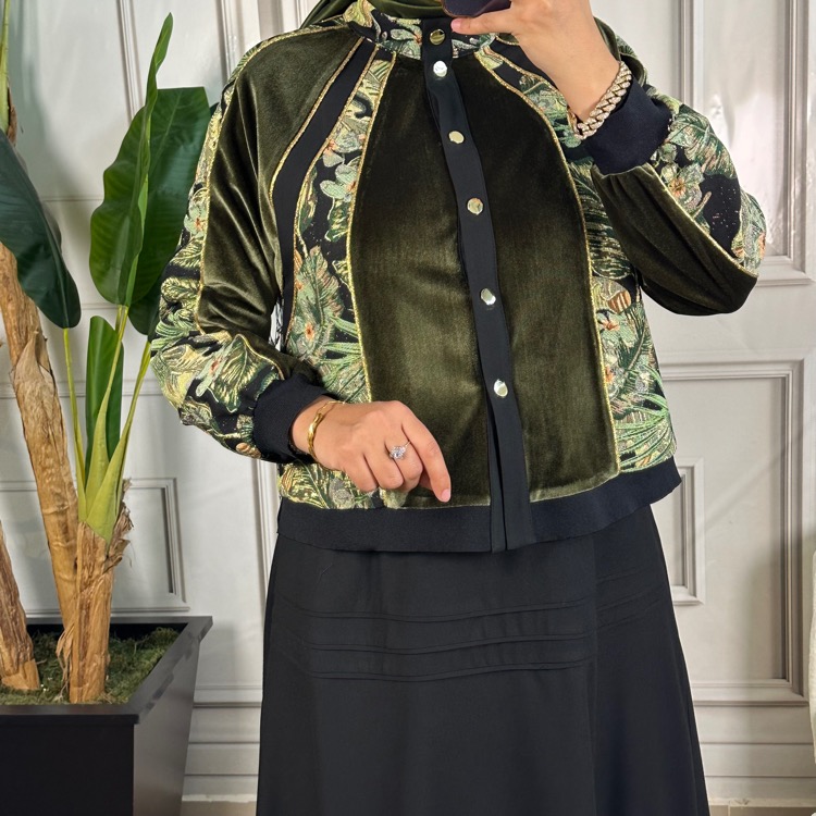 Ghisa Kadife Desenli Takım