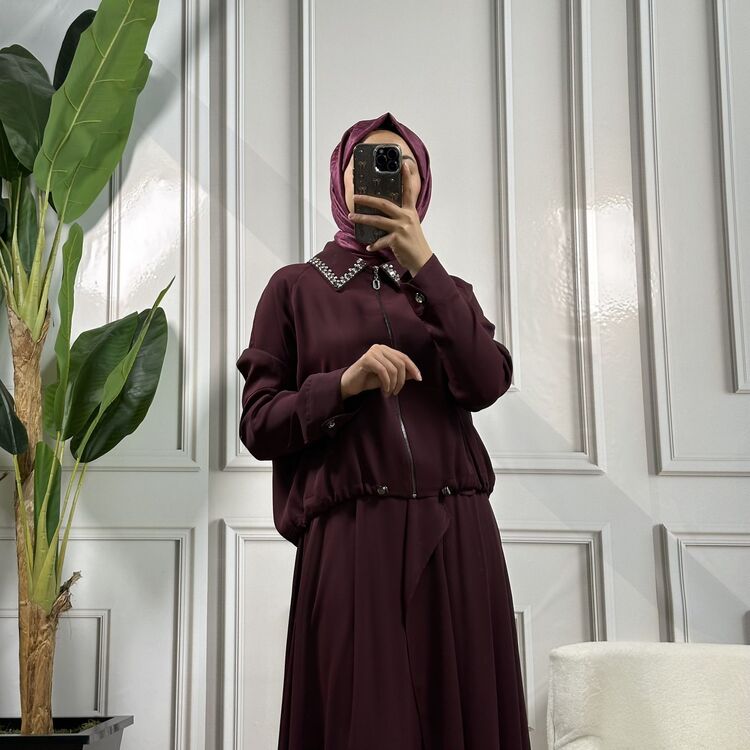 my312 bordo yakası taşlı etekli takım 