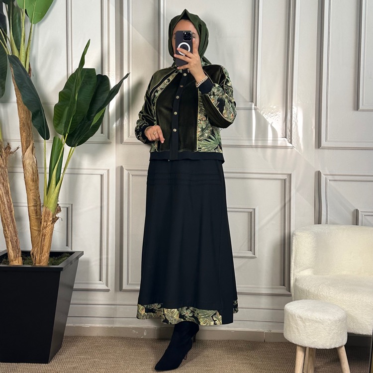 Ghisa Kadife Desenli Takım