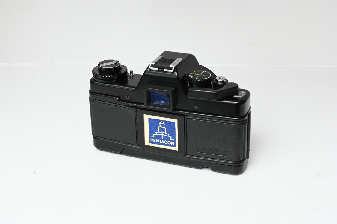 Praktica B100 Analog Fotoğraf Makinesi