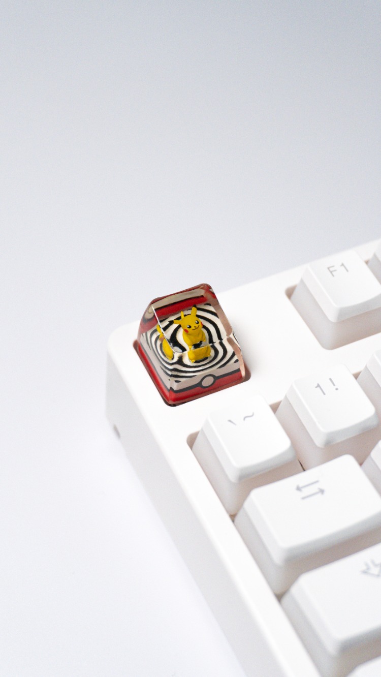 Pokeball Keycap - Pikachu