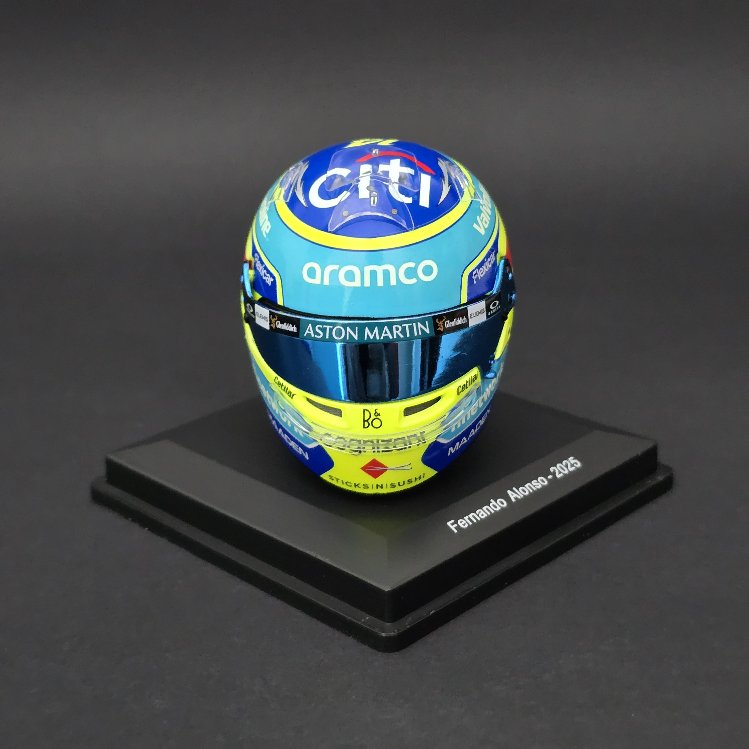1:5 Fernando Alonso Aston Martin 2025 Kask Figürü 