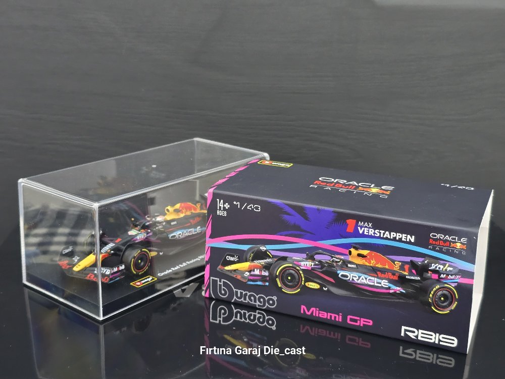 1:43 Redbull Oracle RB19 Max Verstappen 2023 Dünya Şampiyonu