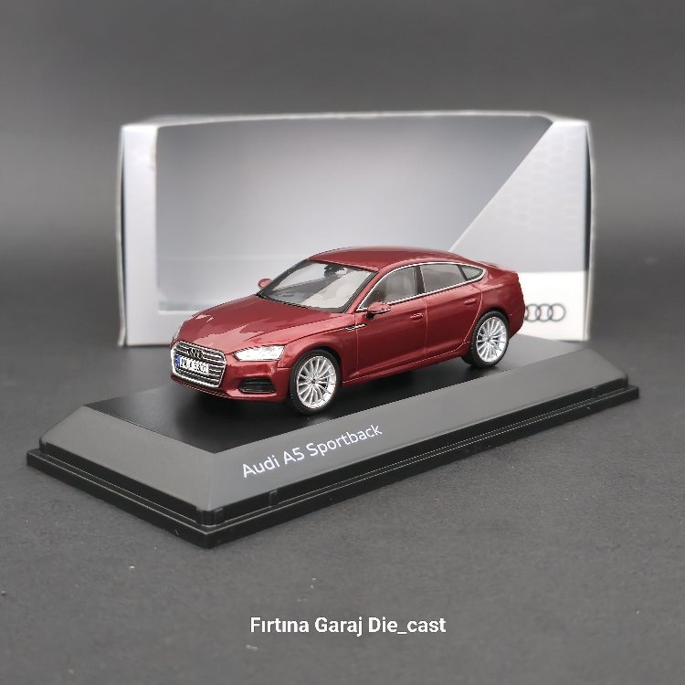 1:43 Audi A5 Sportback