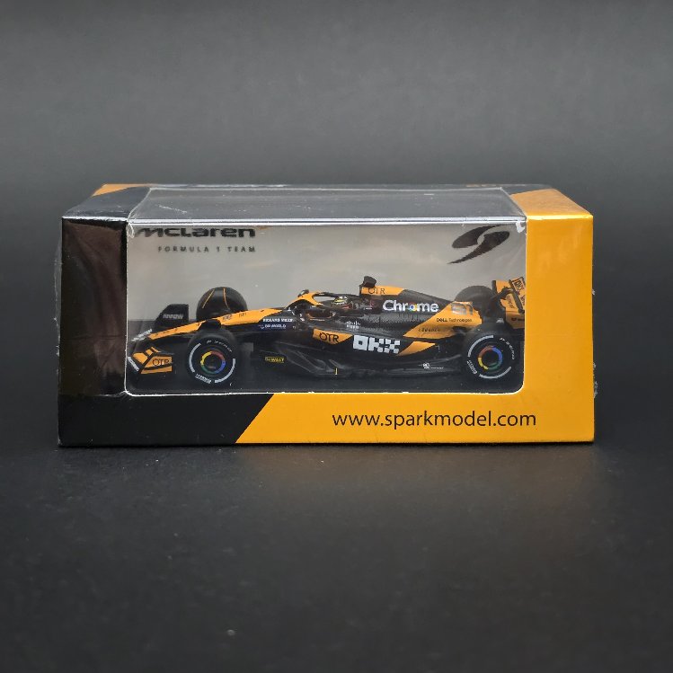 1/64 Mclaren MCL38 Oscar Piastri 2024