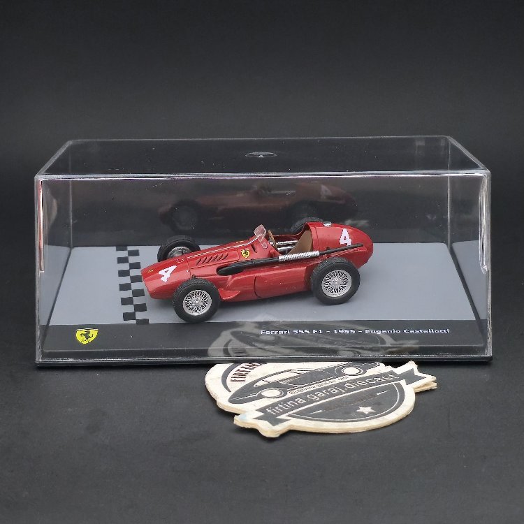 1:43 Ferrari 555 F1
