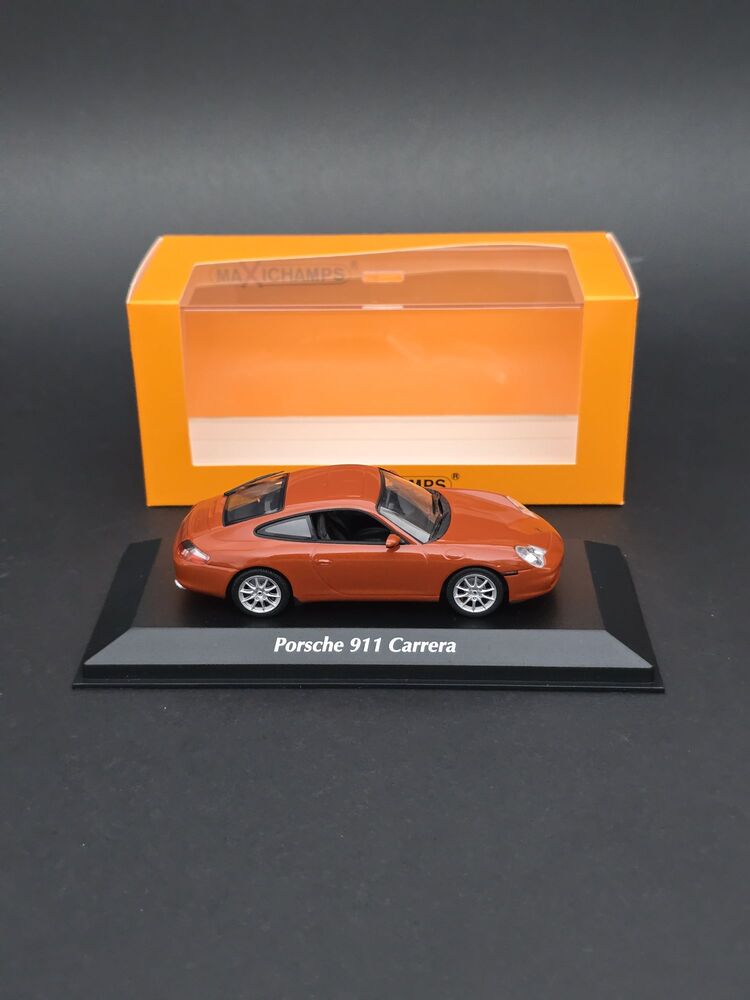 1:43 Porsche 911 Carrera