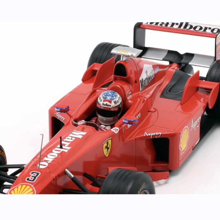 1:18 Ferrari F300 Michael Schumacher 1998 Monza GP Kazanan