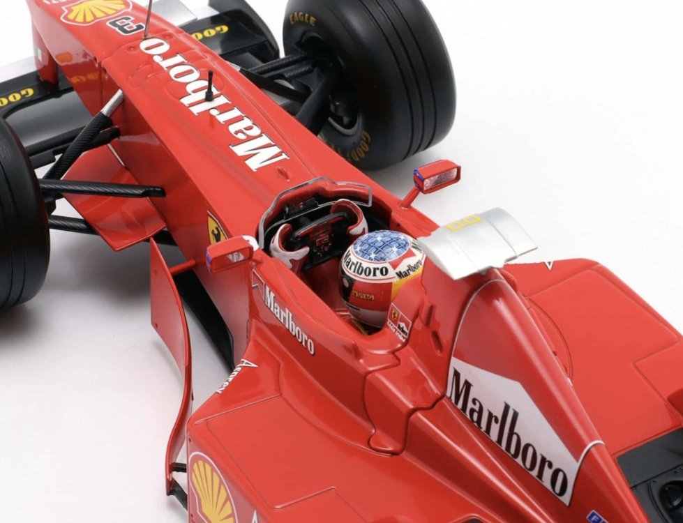 1:18 Ferrari F300 Michael Schumacher 1998 Monza GP Kazanan