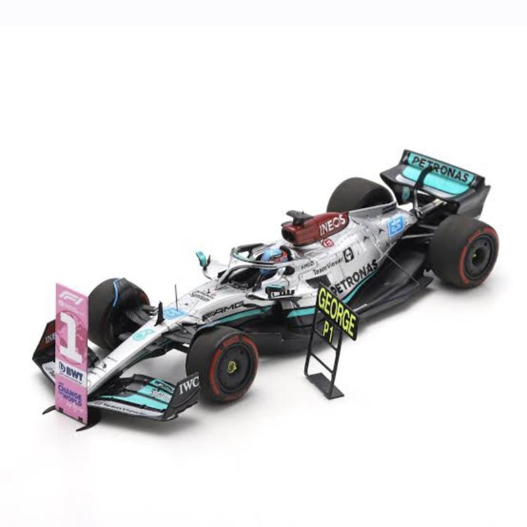 1:43 Spark Mercedes AMG W13 George Russell 2022 Brezilya GP Kazanan