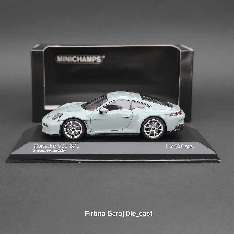 1:43 Porsche 911 S/T