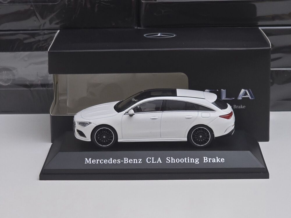 1:43 Mercedes Shooting Break