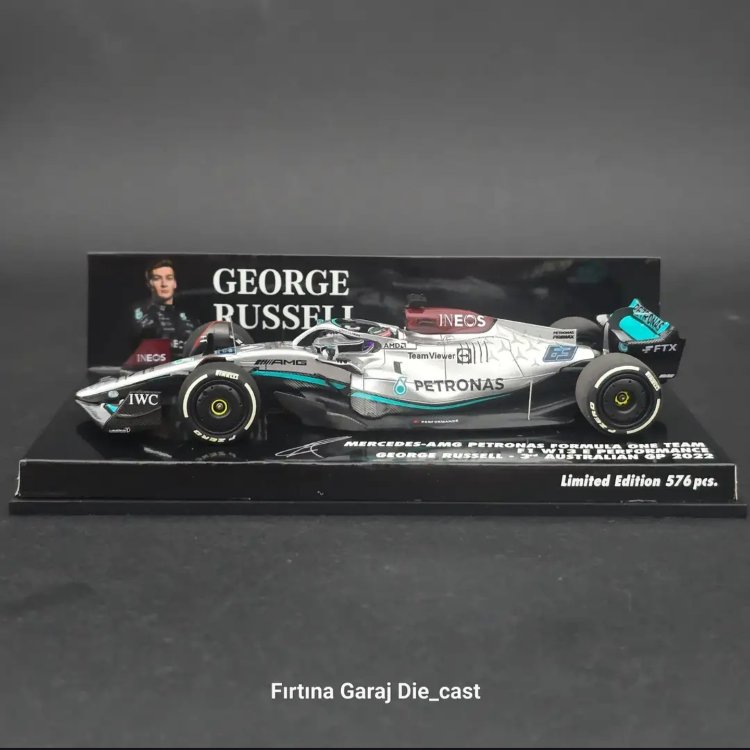 1:43 Minichamps Mercedes AMG W13 George Russell 2022