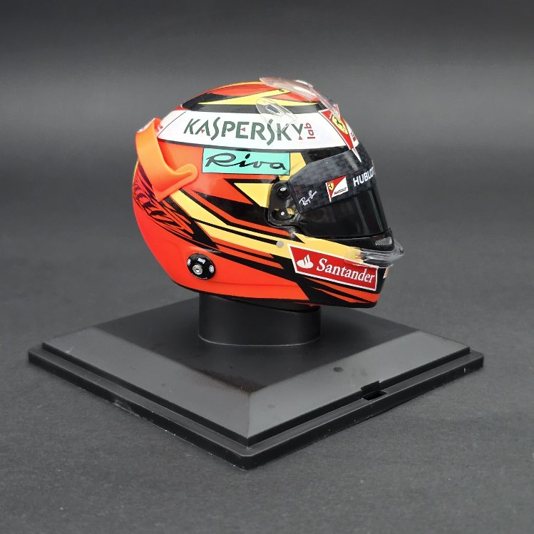 1:5 Kimi Raikkonen 2017 Kask Figürü