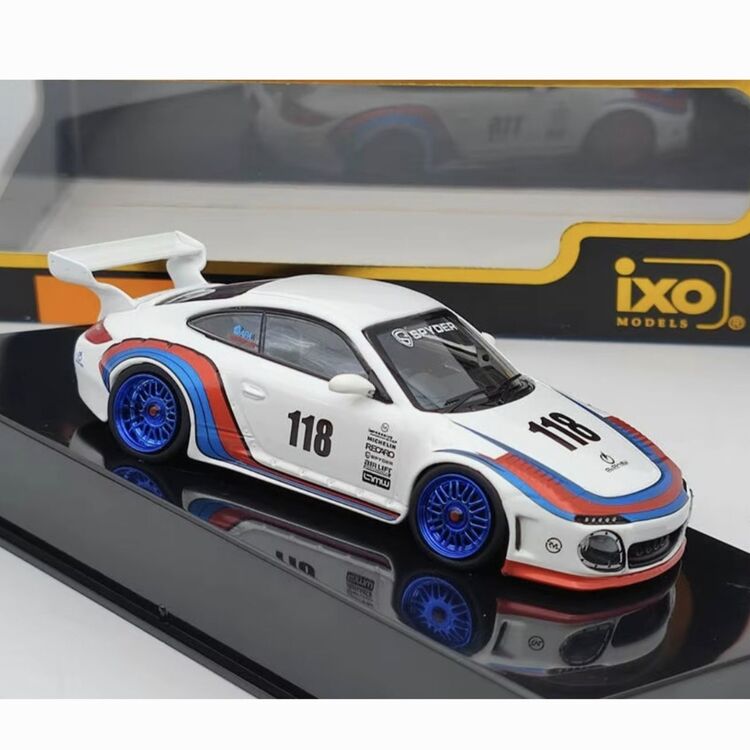 1:43 Porsche 911 (997 ) 