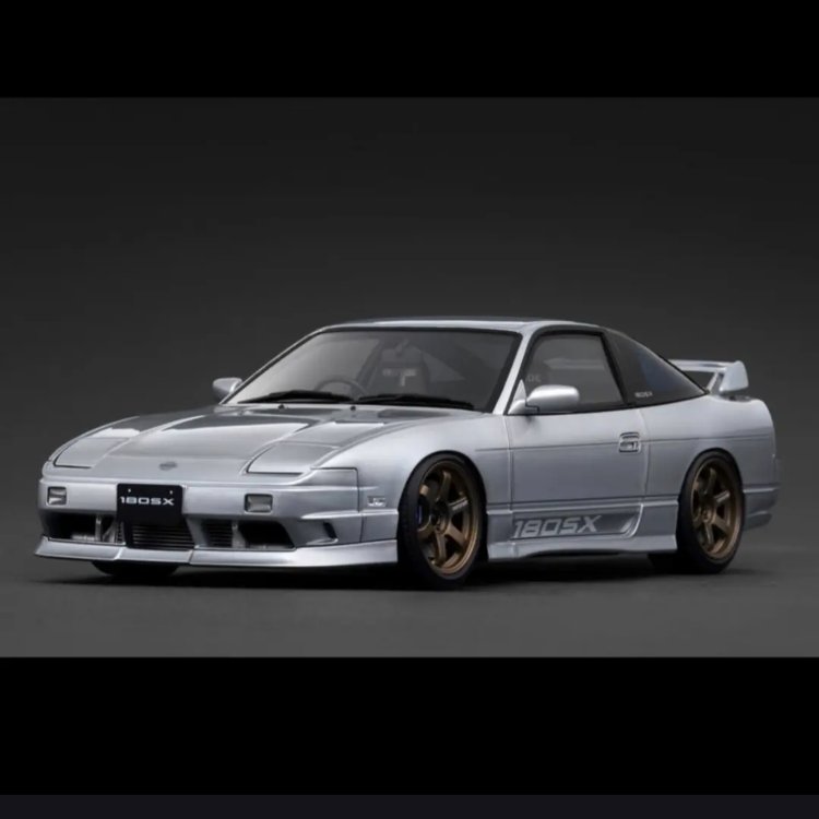 1:18 İgnition Nissan 180 SX TYPE X (RPS13)
