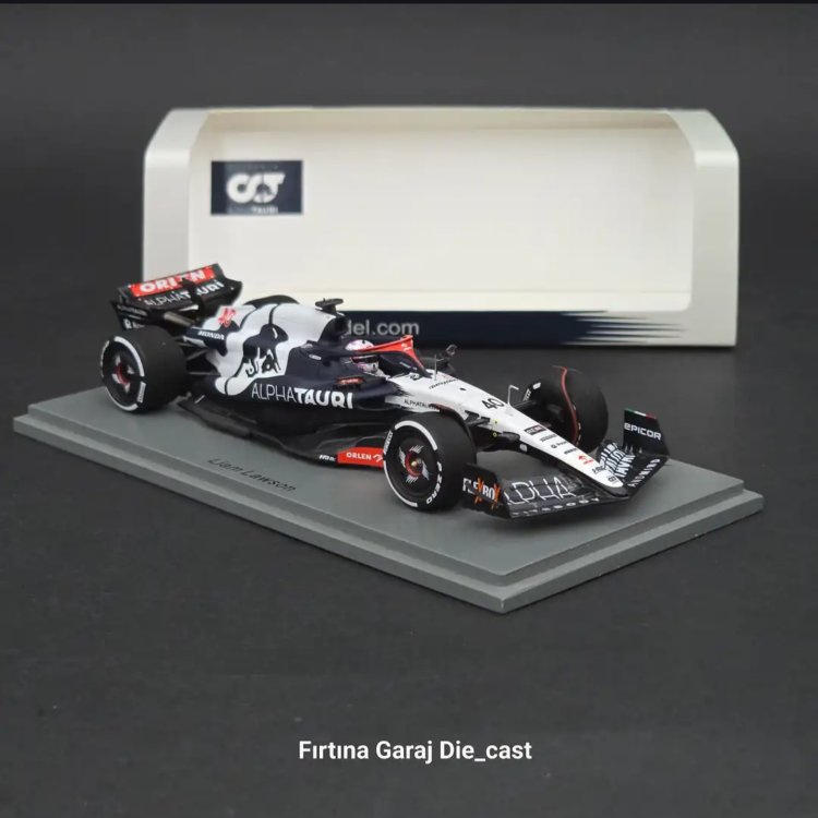 1:43 Spark Alpha Tauri AT04 Liam Lawson 2023