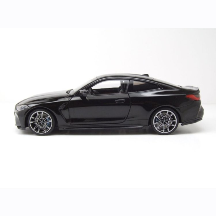 1:18 Minichamps BMW M4