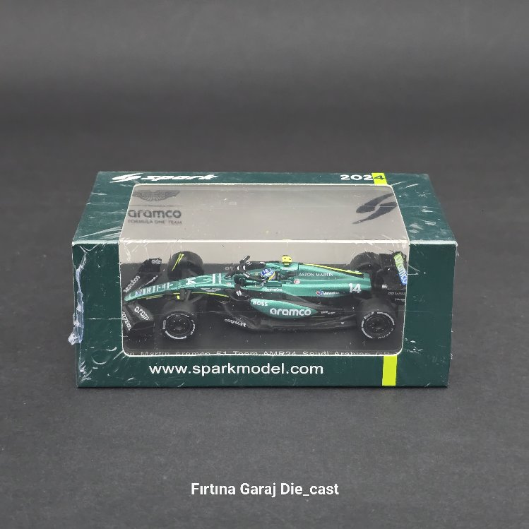 1:64 Aston Martin AMR24 Fernando Alonso 2024