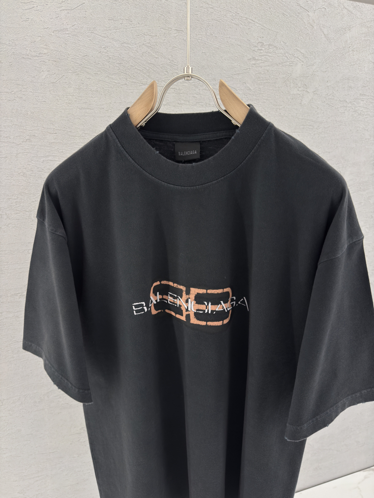 BALENCIAGA Premium T Shirt (Oversize)