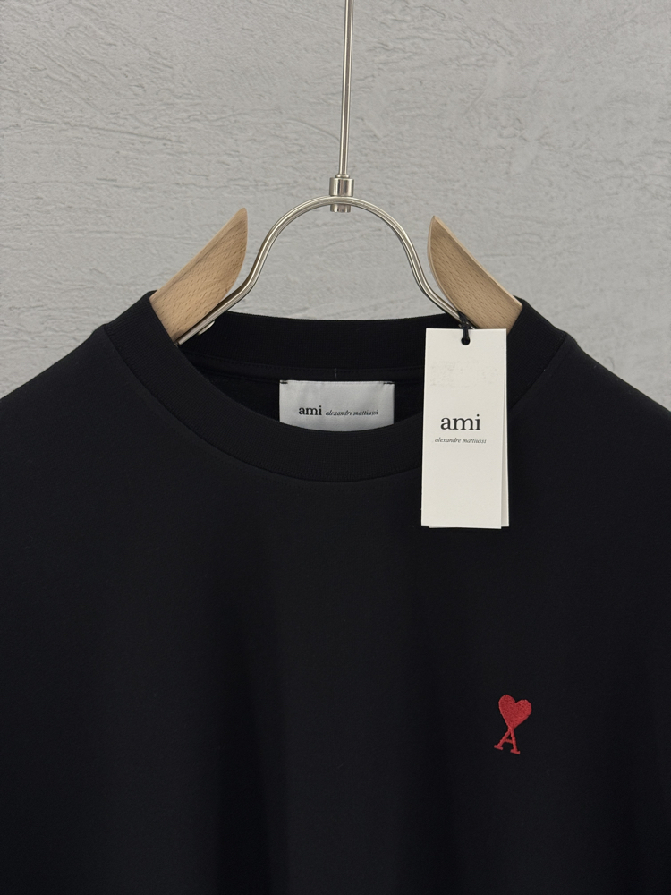 AMI Premium T Shirt (New Season)