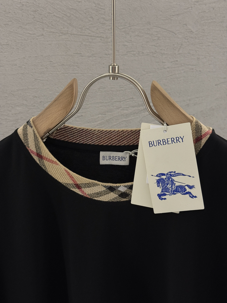 BURBERRY Premium T Shirt (Siyah)