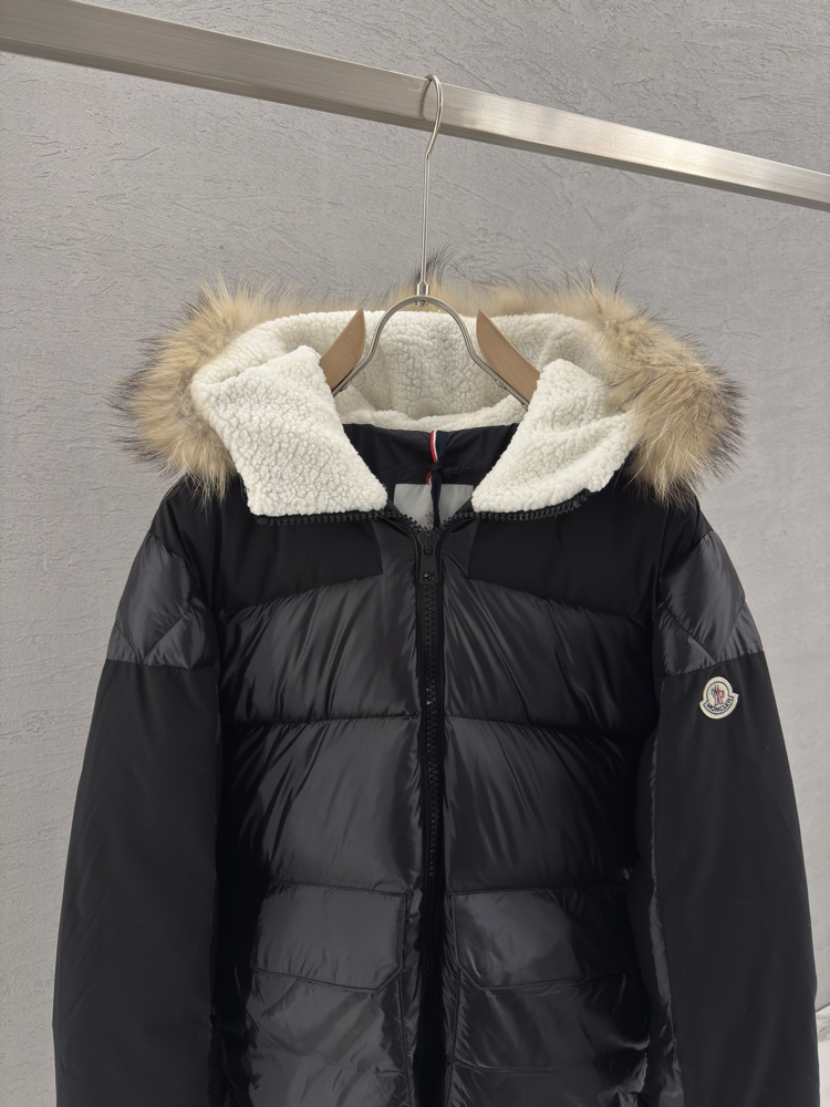 MONCLER İthal %100 Kaz Tüyü Mont