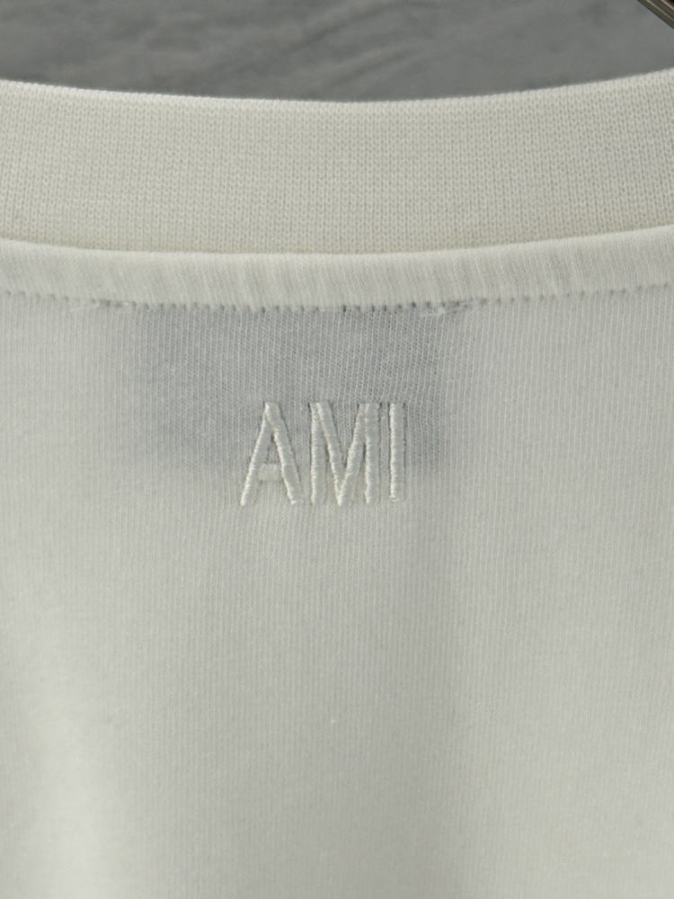 AMI Premium T Shirt (New Season)