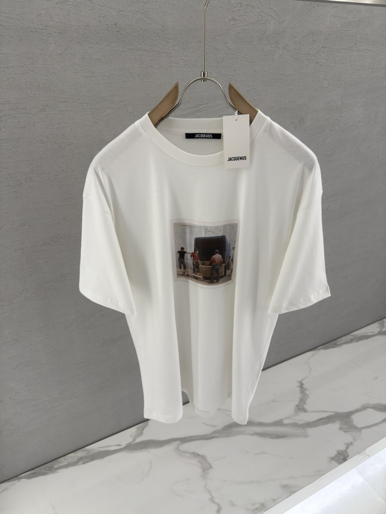 JACQUEMUS Premium T Shirt