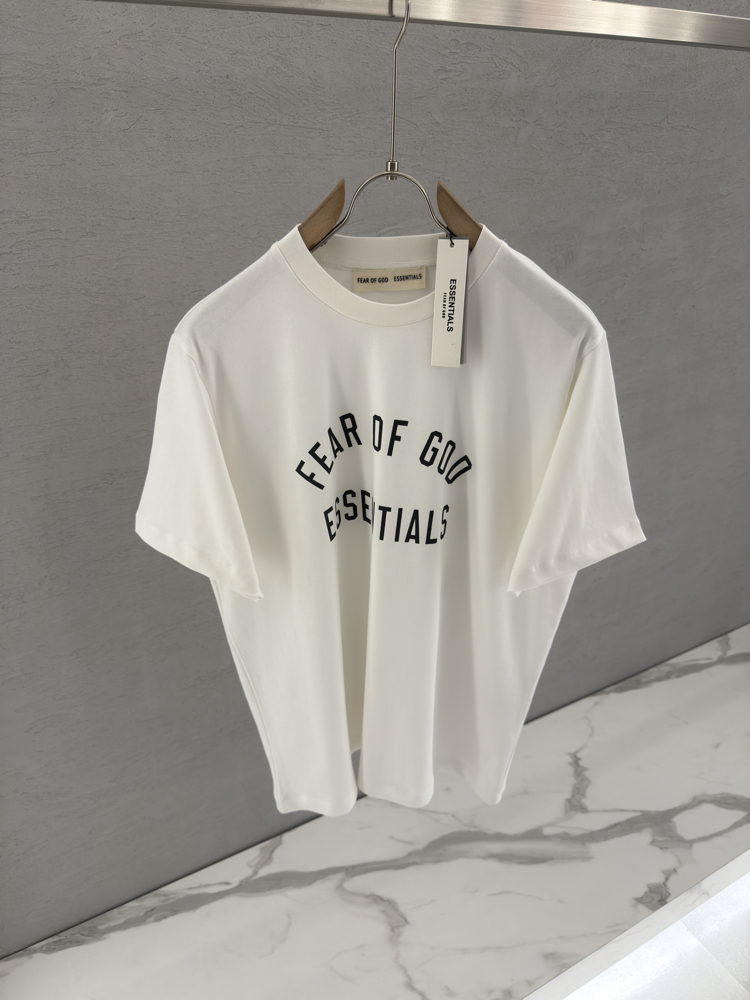 ESSENTIALS Premium T Shirt