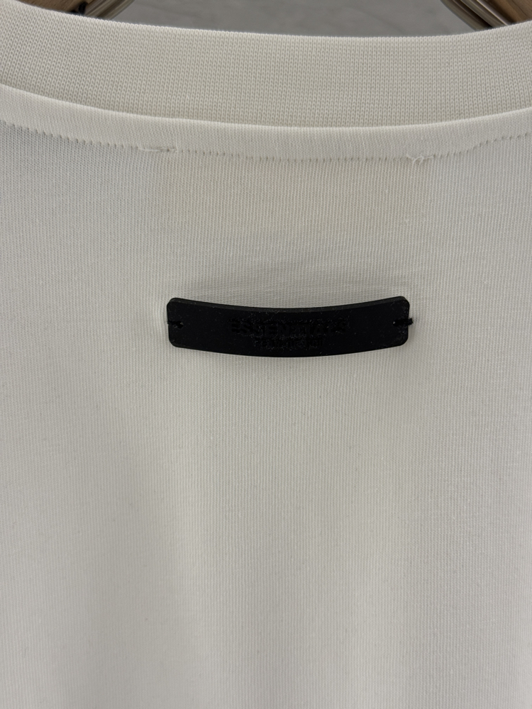 ESSENTIALS Premium T Shirt