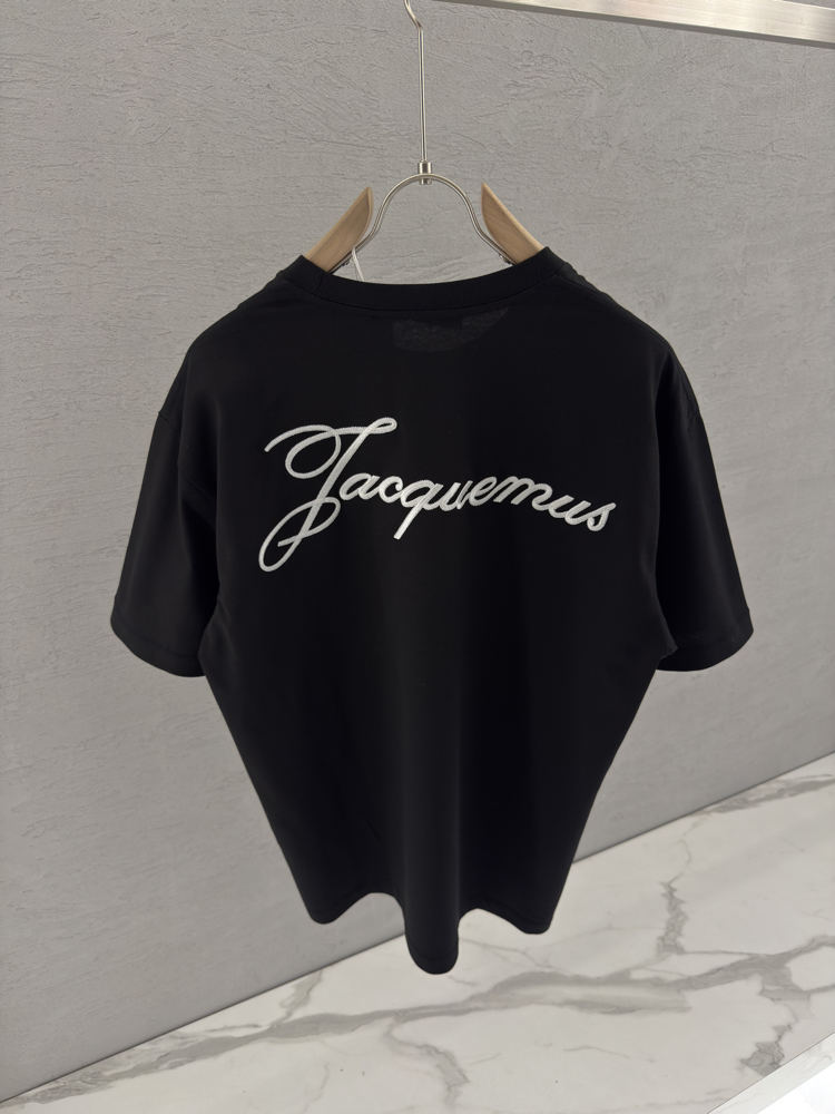 JACQUEMUS Premium T Shirt