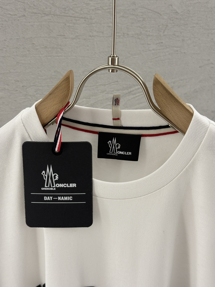 MONCLER İthal T Shirt (Özel Kumaş)