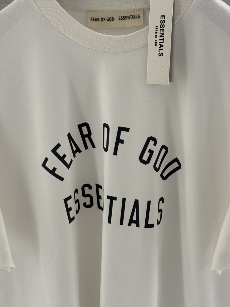 ESSENTIALS Premium T Shirt