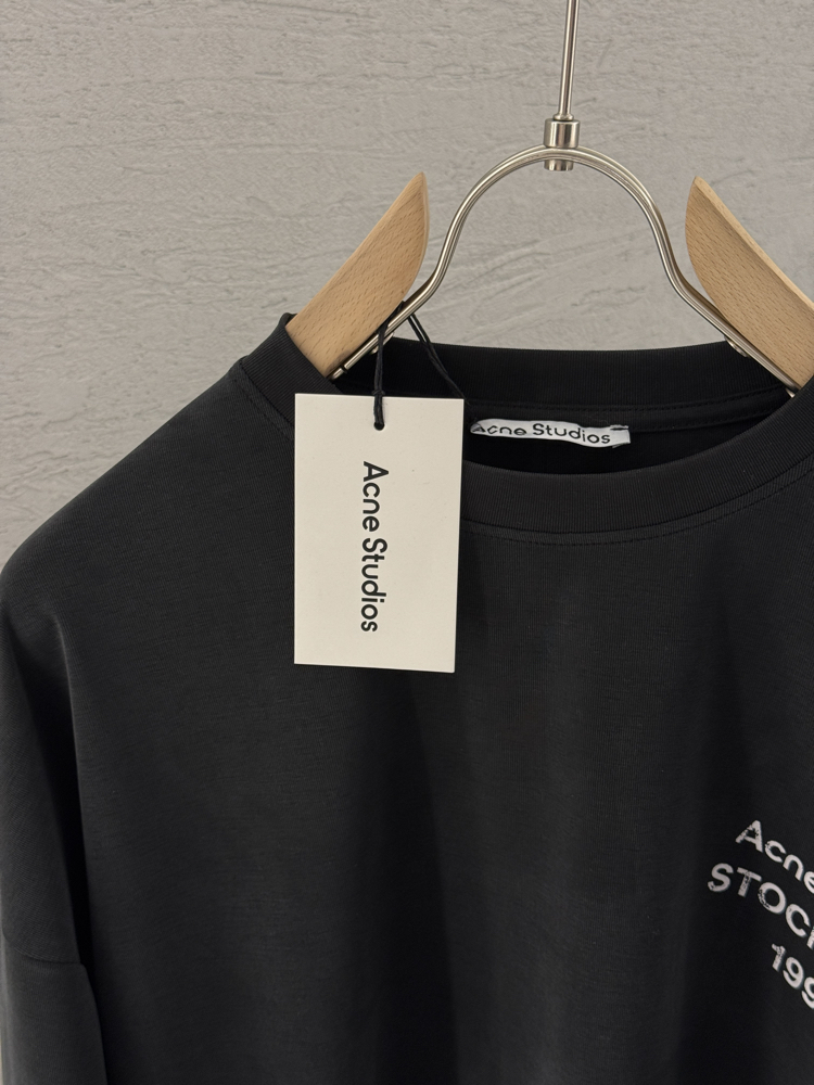 ACNE STUDIOS Premium Longsleeve