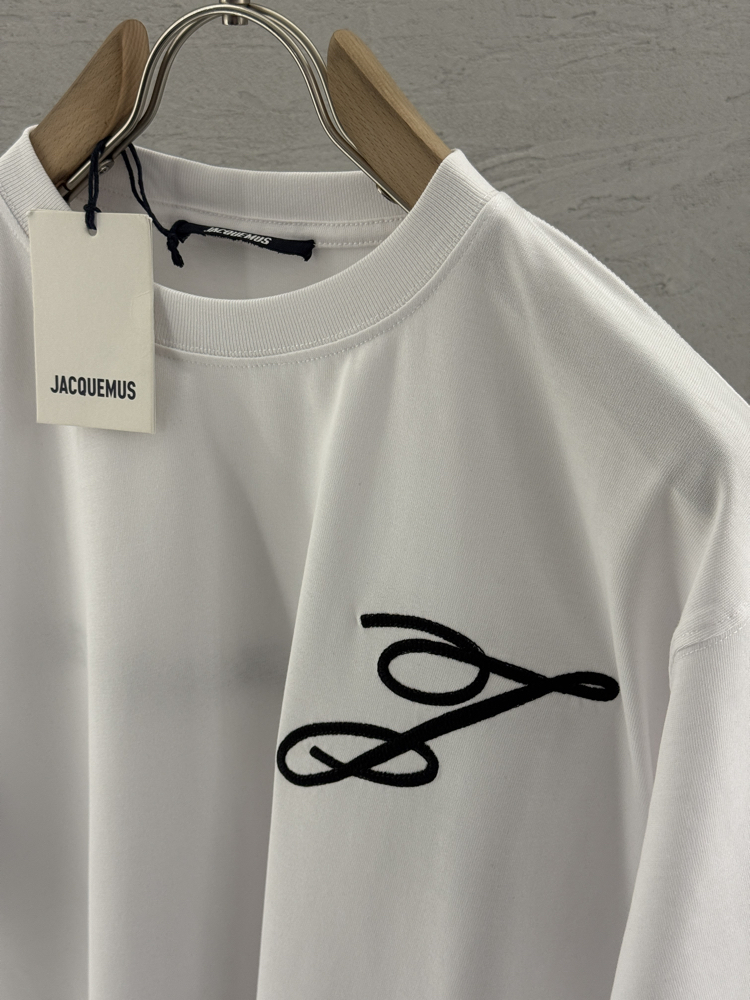 JACQUEMUS Premium T Shirt