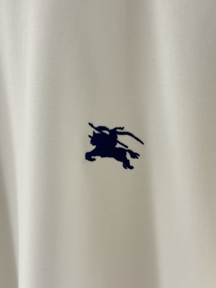 BURBERRY Premium T Shirt 