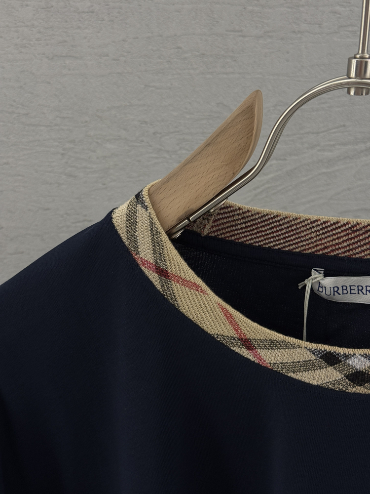 BURBERRY Premium T Shirt (Lacivert)