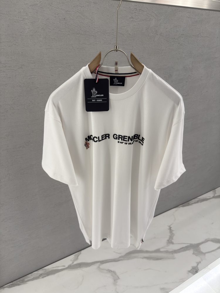 MONCLER İthal T Shirt (Özel Kumaş)
