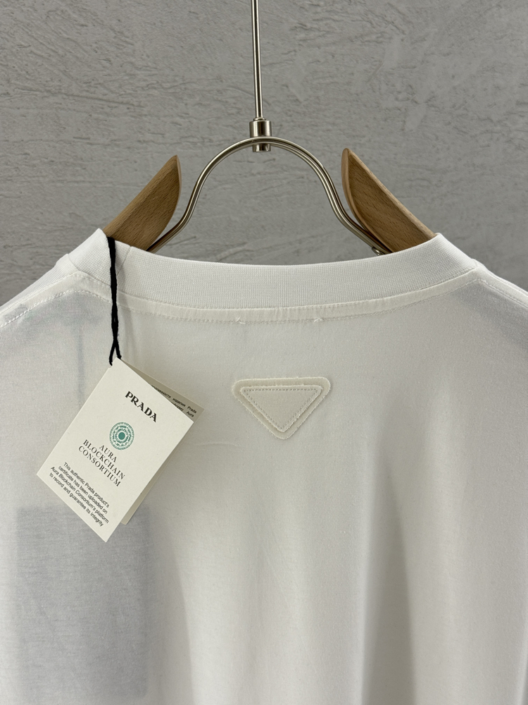 PRADA Premium T Shirt