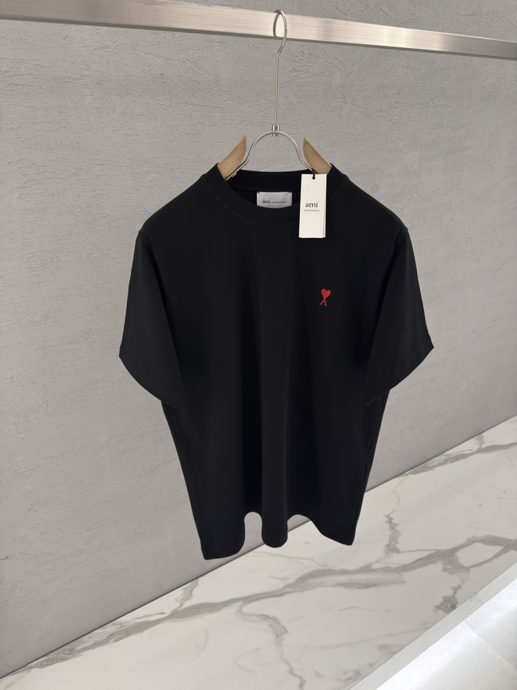 AMI Premium T Shirt (New Season)