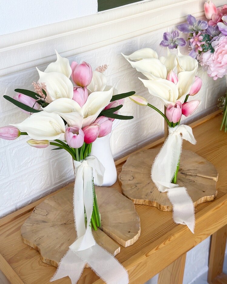 Lily 2025 set