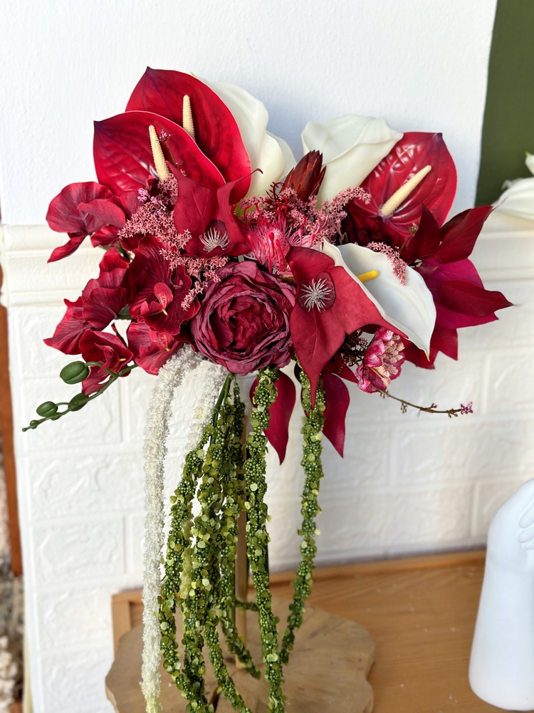 Red-white-green
