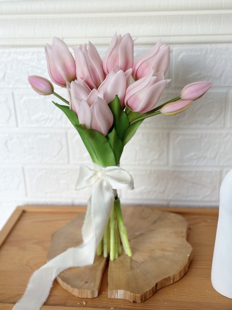 Tulip pink