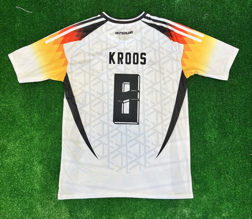 Toni Kroos Almanya Forma
