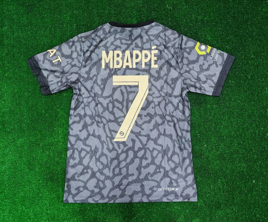 Mbappe PSG Siyah Forma