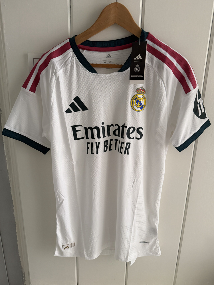 REAL MADRİD FORMASI