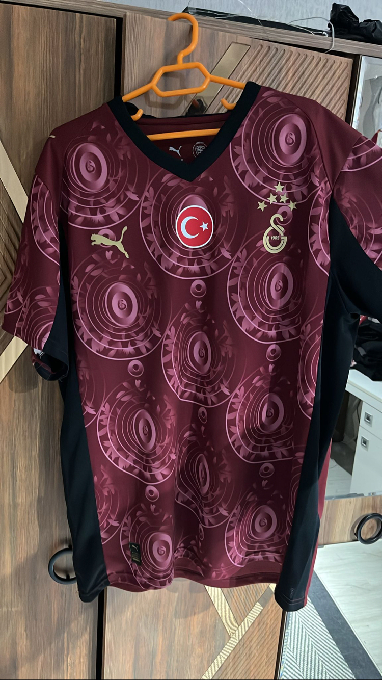GALATASARAY ALTERNATİF SPONSORSUZ FORMA 