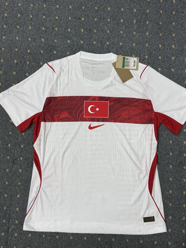 TÜRKİYE BEYAZ FORMASI PROFESYONEL MAÇ FORMASI