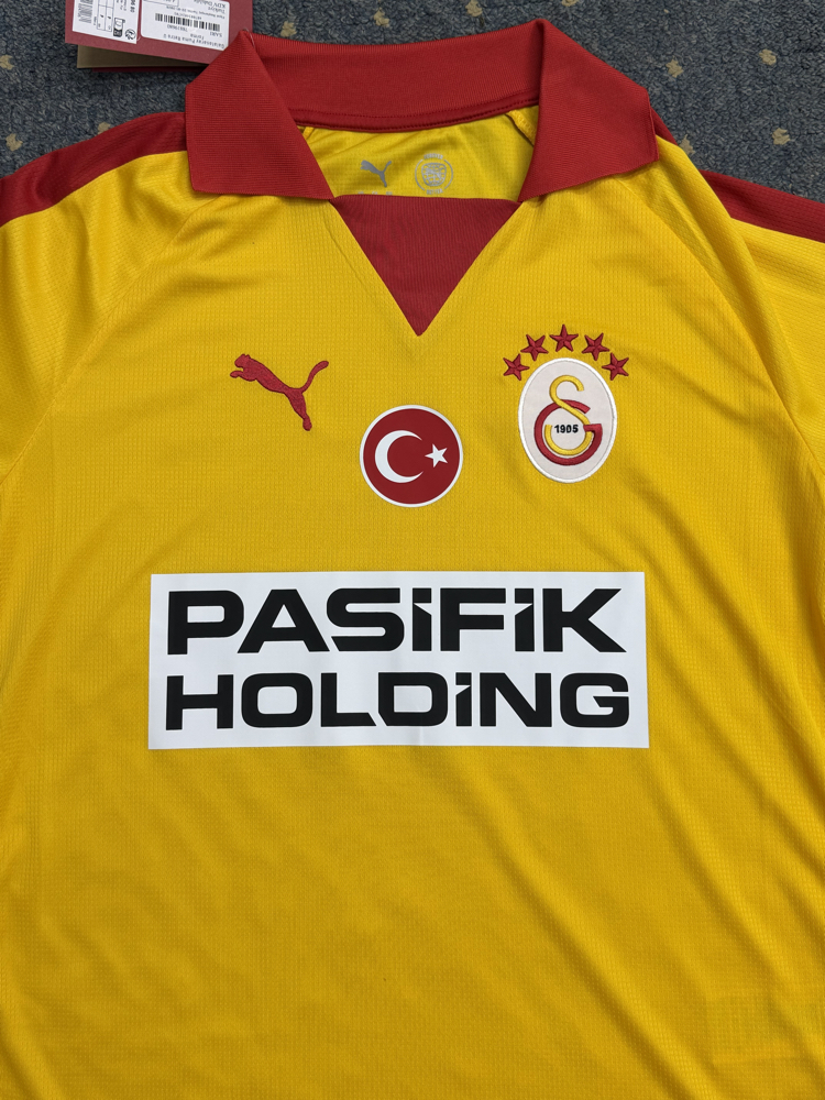 GALATASARAY RETRO FORMA UZUN KOL